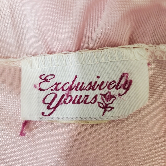 Exclusively Yours Vintage Pink Lace Pajama Top, Size Large - Picture 7 of 10
